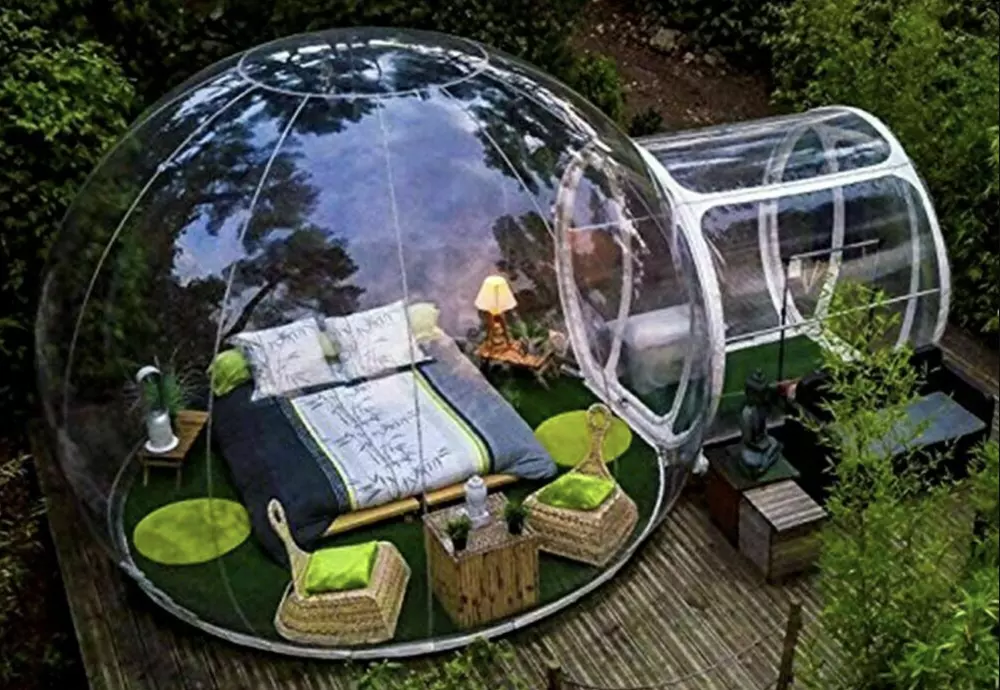 Merging Nature with Comfort: Sleeping in a Bubble Tent